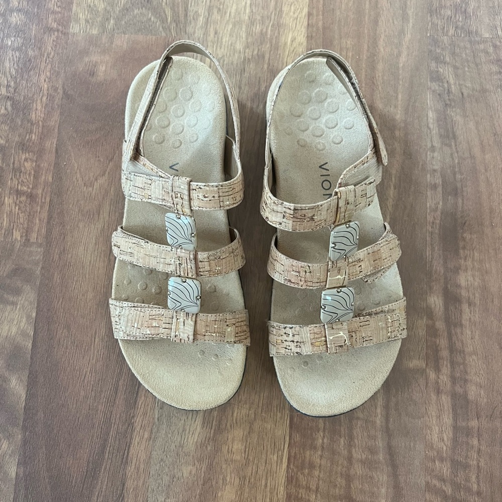 Lightly worn adjustable sandals